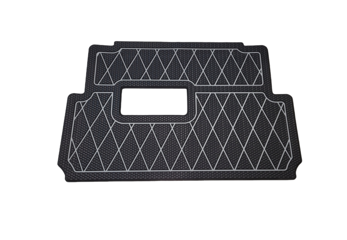 REVO EV RUBBER FLOOR MAT- DIAMOND PATTERN (1 PIECE)